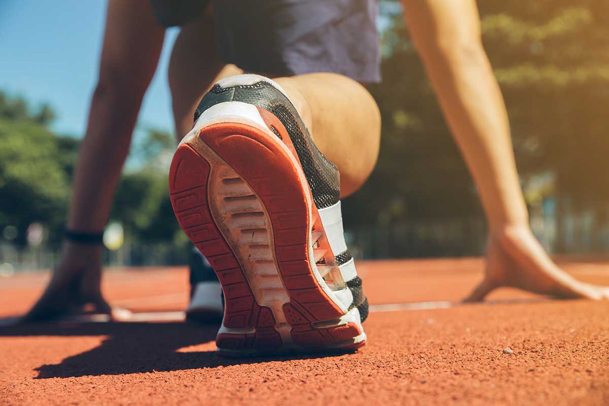 runner set up at the starting line sports gear related to graphene